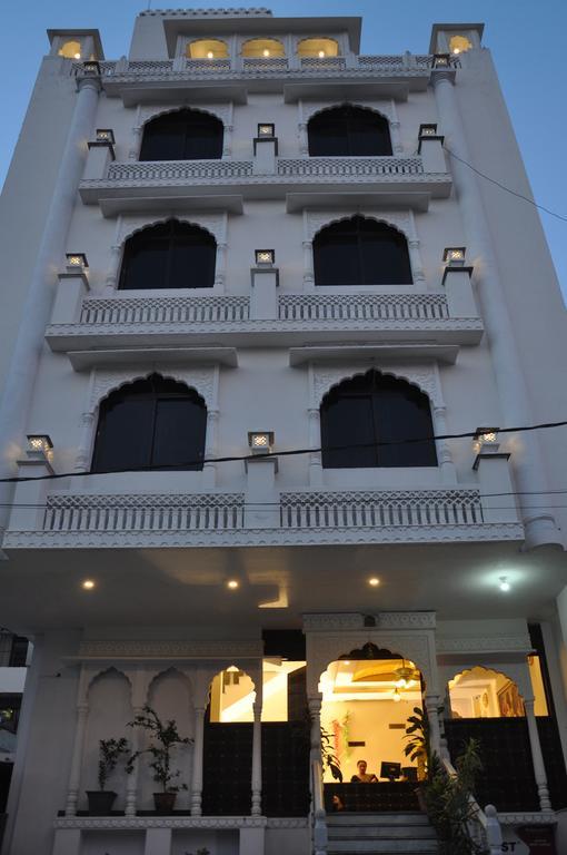 นหร สิงห์ ฮาเวลี Hotel ชัยปุระ ภายนอก รูปภาพ