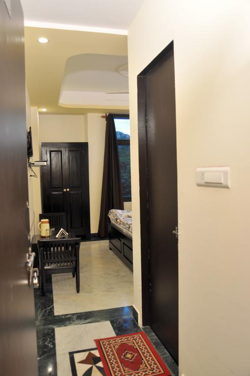 นหร สิงห์ ฮาเวลี Hotel ชัยปุระ ภายนอก รูปภาพ