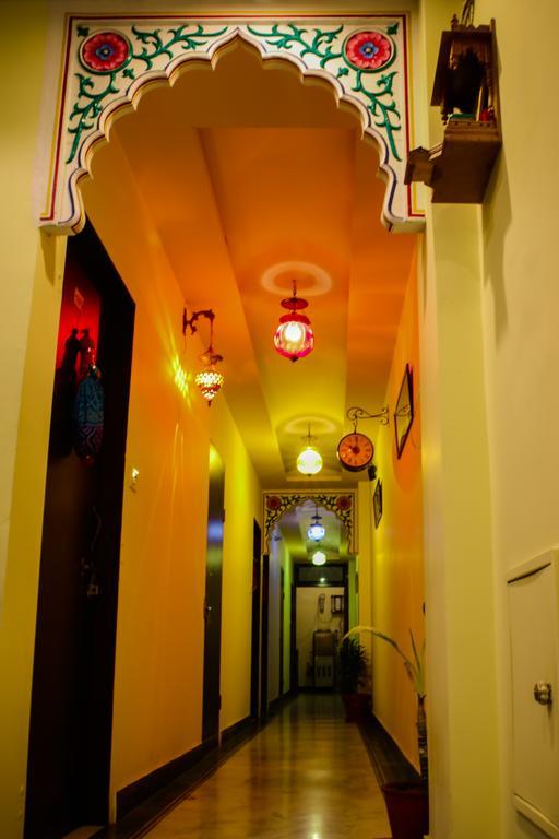นหร สิงห์ ฮาเวลี Hotel ชัยปุระ ภายนอก รูปภาพ